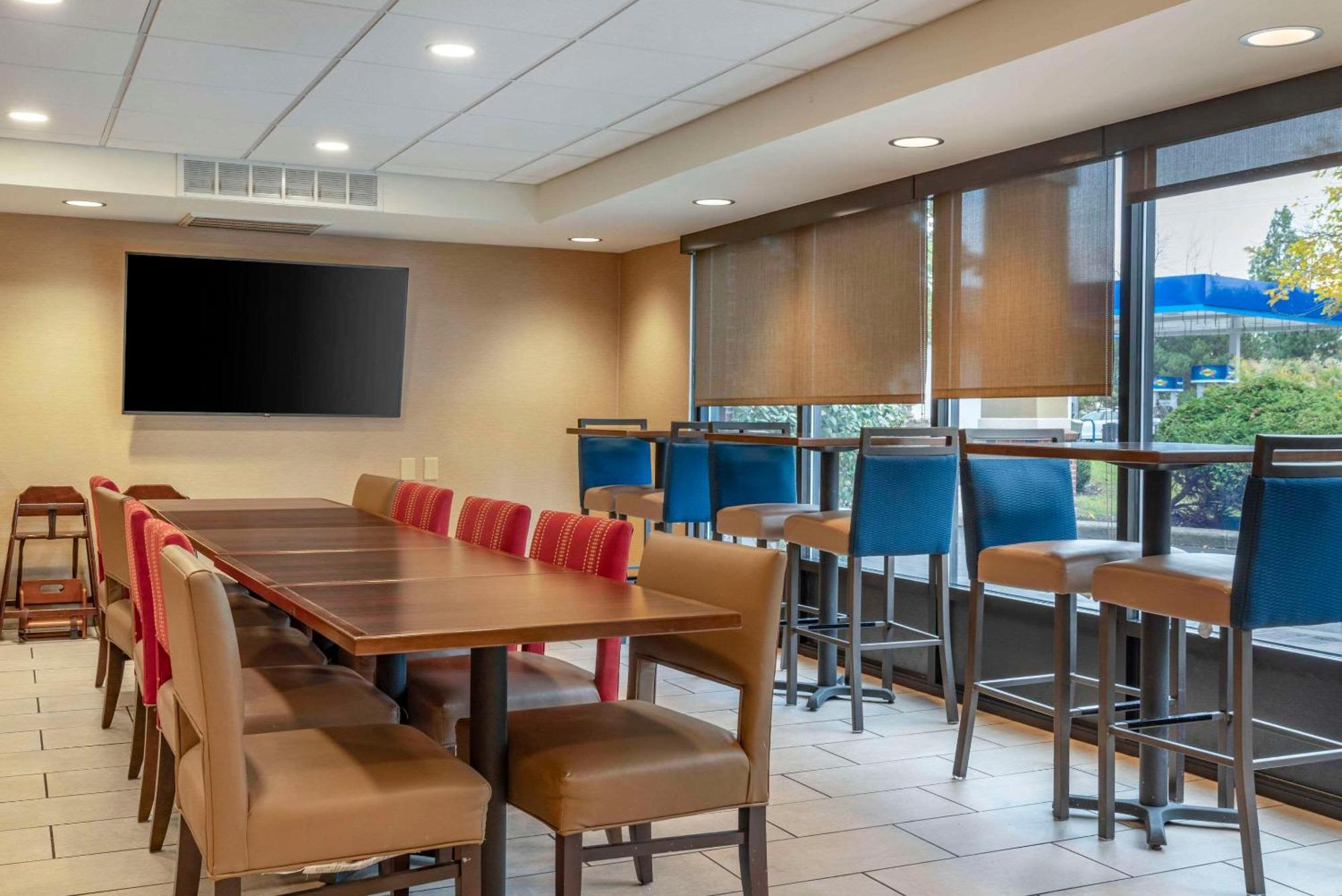 Comfort Inn University Amherst Exterior foto